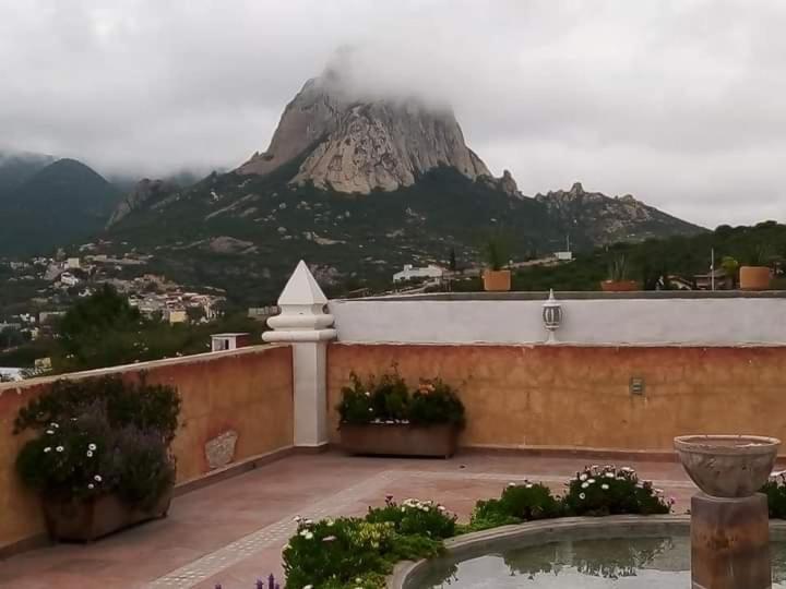 Hotel Villa Penasco Bernal Exterior foto